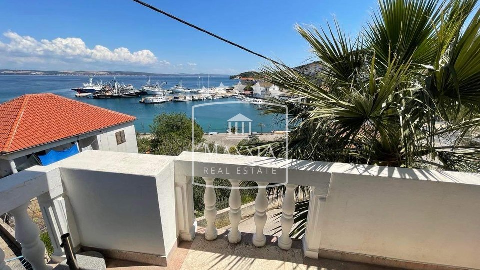 Kali - Beautiful house 2nd row to the sea 238m2! Top view! 490000€