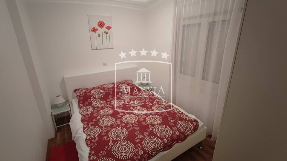 Starigrad, Paklenica - 1,5-Zimmer-Wohnung mit Garten und Balkon 100 m vom Meer entfernt! 95000€