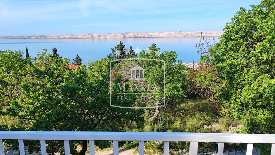 Barić Draga - one-story house only 90m away from the sea on 715m2 of land! 179000€