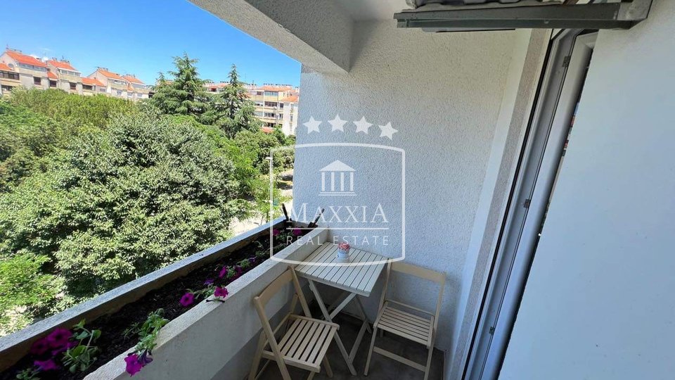 Zadar - one bedroom apartment of 29m2 with a sea view! 129000€