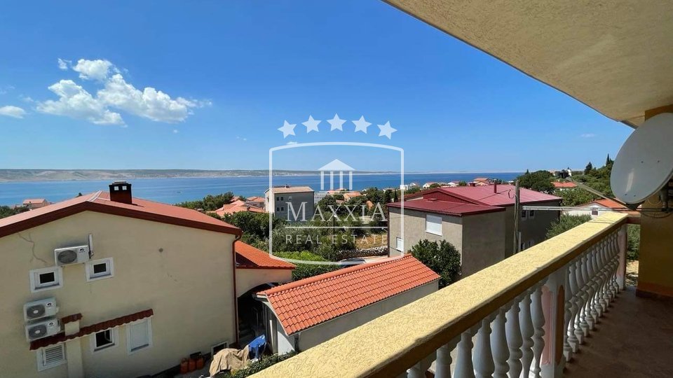 Starigrad - house of 488m2 with 6 apartments! City centre!! 399000€