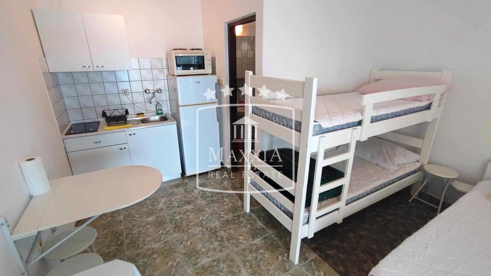 Seline - studio apartman 34 m2 PRVI RED DO MORA! 95000€