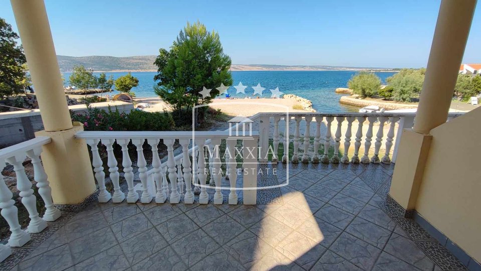 Seline - 2 studio apartments FIRST ROW TO THE SEA! Opportunity! 155000€