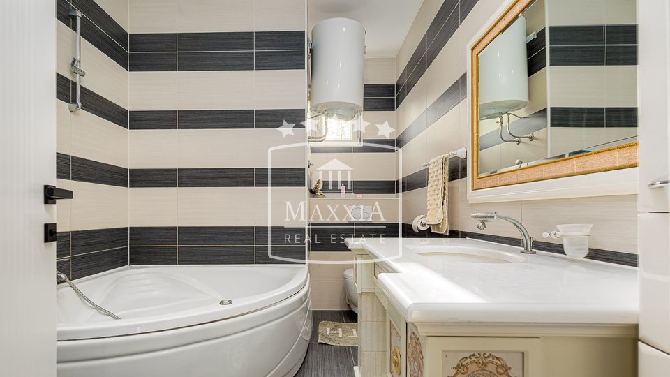 Zaton - vila u stilu bed&breakfast! 8 luksuznih soba s bazenom! 1.550.000€