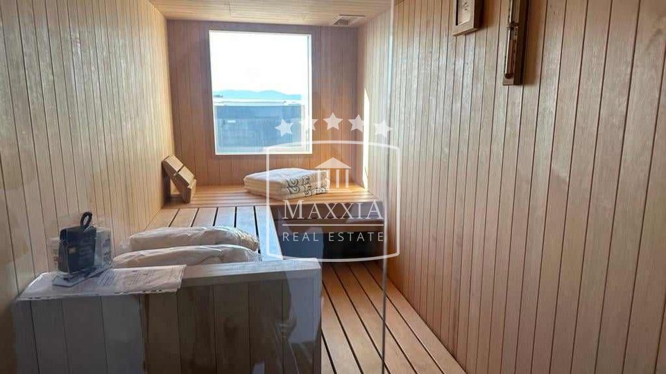 Diklo - penthouse krovna terasa sauna jacuzzi! 650000€