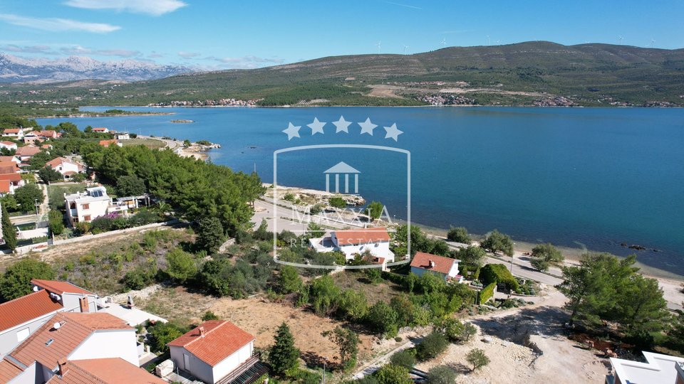 Zadar - Pridraga, građ. zemljište 566m2, plaža 60m!! 93000€