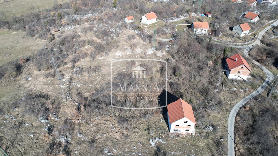 Štikada, Gračac - building land 5175m2, OPPORTUNITY! 16 € / m2