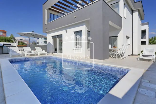 Zaton - Luxury villa with pool of 203m2! New construction! 1050000€