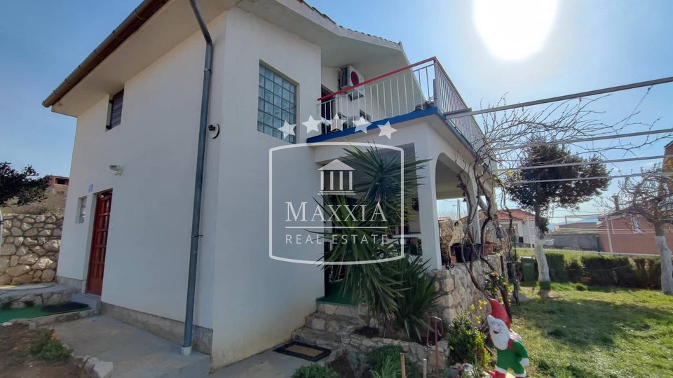 Maslenica - one story house; 300m away from the sea; open sea view! 229000€