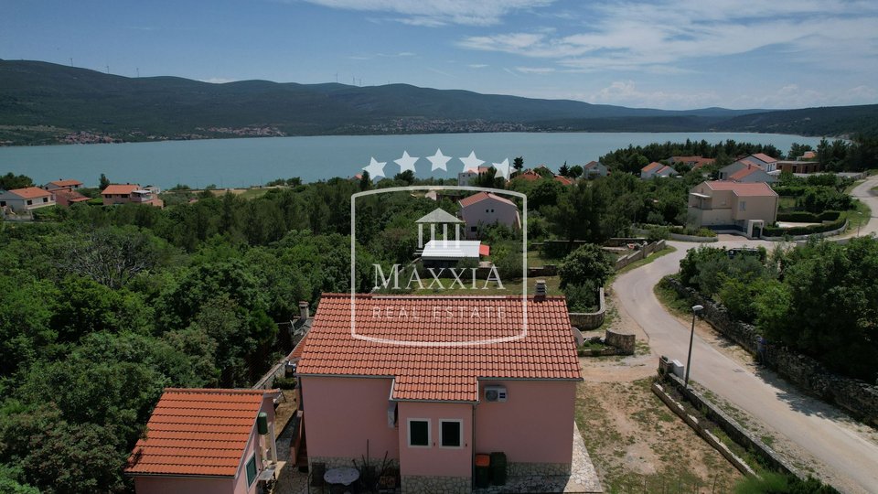 Pridraga - a house of  177m2, sea view!  290000€