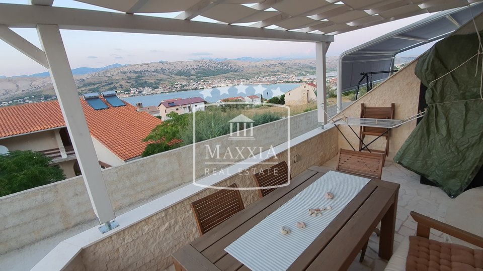 Pag - modern 2.5 room apartment with a sea view! 149000€