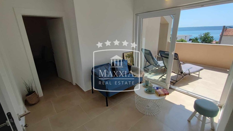 Maslenica - newly built house; close proximity to the sea, sea view! 395000€