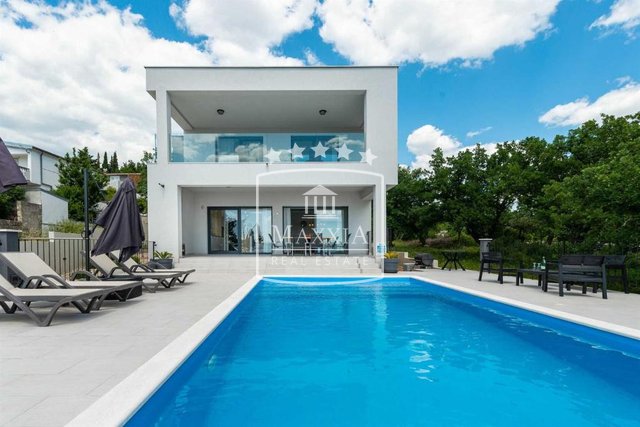 Maslenica - exceptional villa of 280m2 with a pool! Open sea view! 690000€