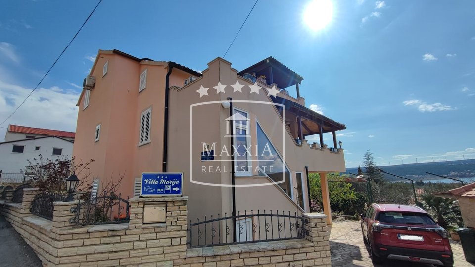 Kruševo - house of great construction quality with a big garden and an open sea view! 470000€