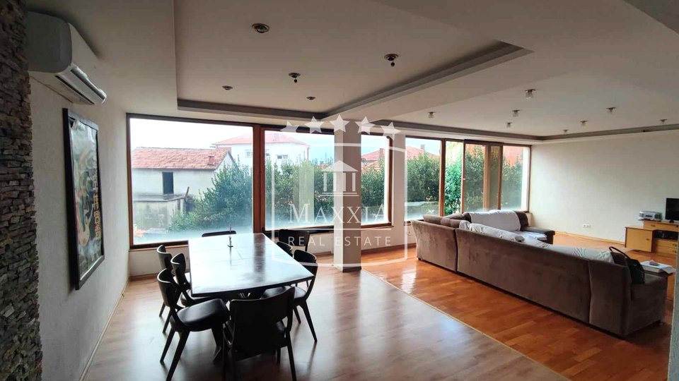 Petrići - Haus mit 3 kondominium Wohnungen toller Standort! 549000€