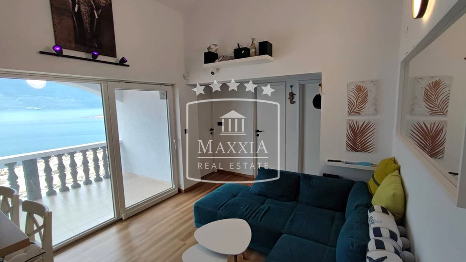 Vinjerac - moderan 4 sobni apartman PRVI RED DO MORA! 169900€