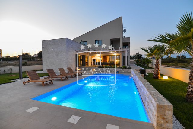Poljica Brig - Luxusvilla mit Pool, Naturumgebung! 1.500.000€