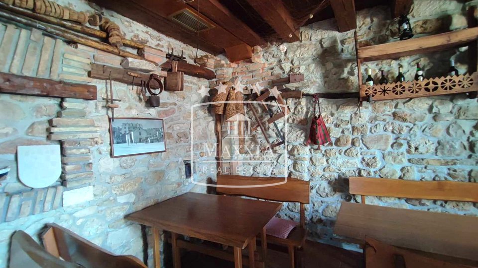 Posedarje - Restaurant/Taverne in attraktiver Lage! 298000€