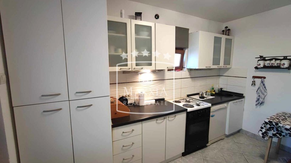 House, 256 m2, For Sale, Starigrad - Seline