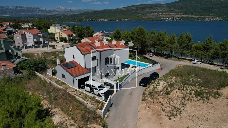 Casa, 232 m2, Vendita, Novigrad - Pridraga