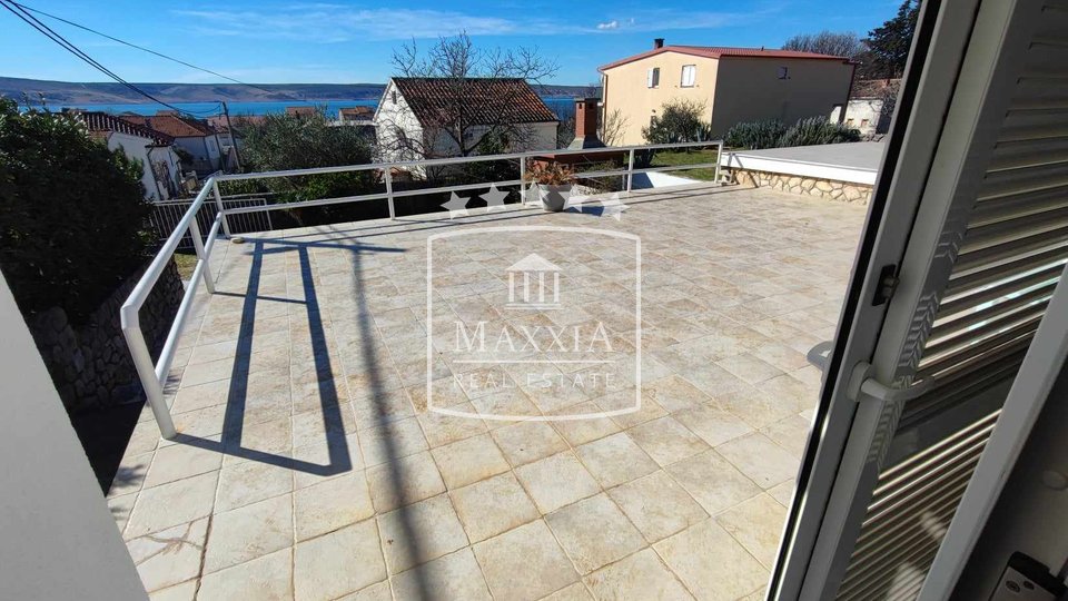 Starigrad - attracitve house city centre, open sea view! €398000