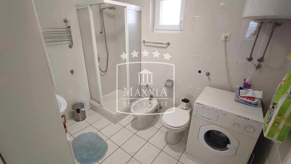 Starigrad - attraktives Haus Stadtzentrum, offener Meerblick! 398000€