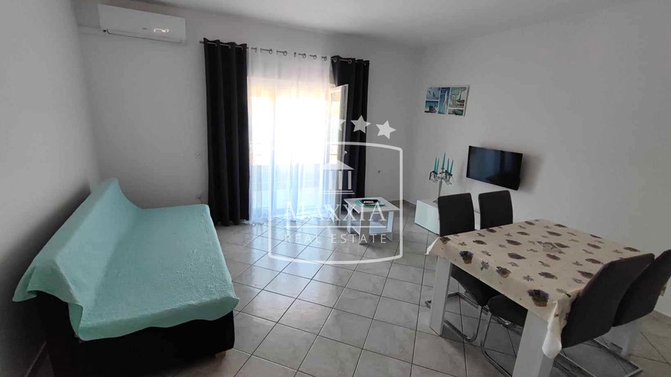 Vinjerac - kuća s 3 apartmana, otvoren pogled na more! 449000€