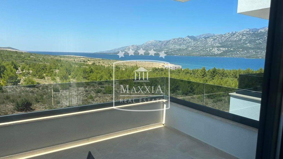 Rovanjska - modern villa 268m2 with pool! Open sea view! €1,350,000