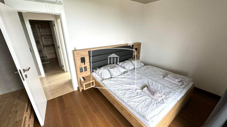 Dům, 250 m2, Prodej, Privlaka