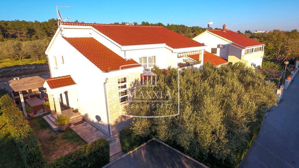 Zadar - Kožino villa with a pool and an open sea view! 849000€