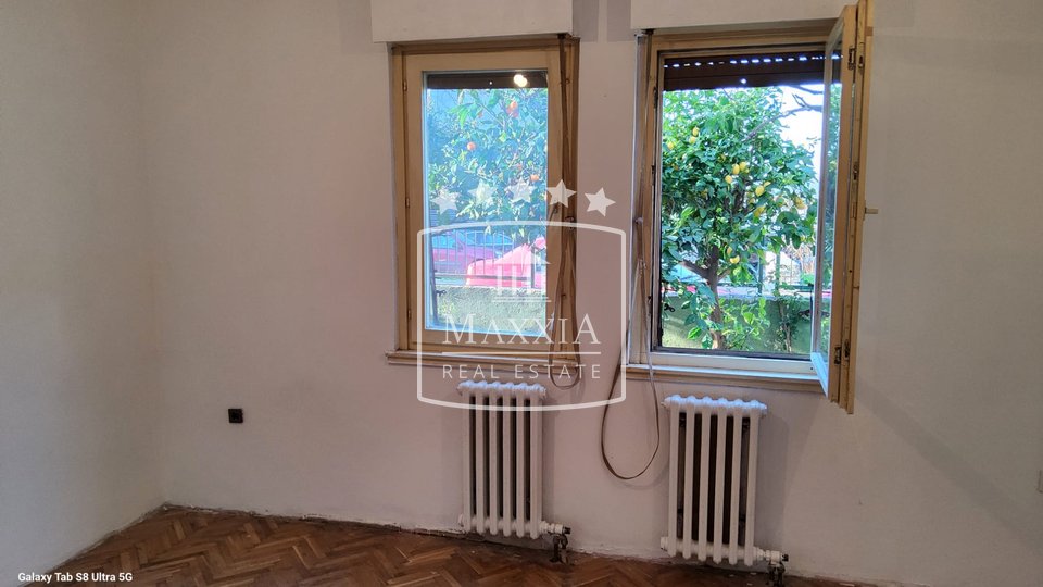 Bili Brig, three-room apartment of 90m2 with a garden! €243000