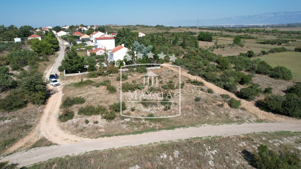 Ninski stanovi - Building plot of 780m2 with a project! 90.000€