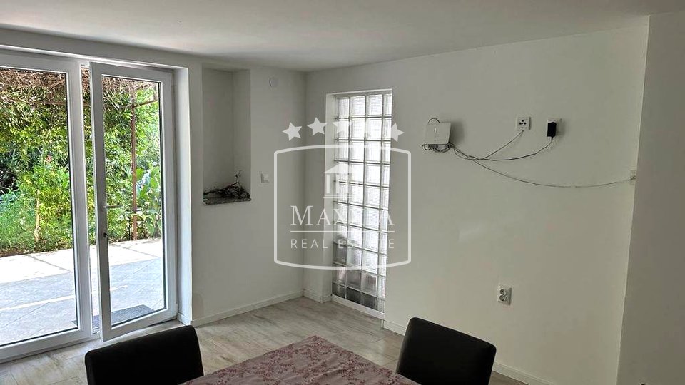 Seline - 2-Zimmer-Wohnung mit großem Garten, 150m vom Meer entfernt! 157000€, REDUZIERTER PREIS