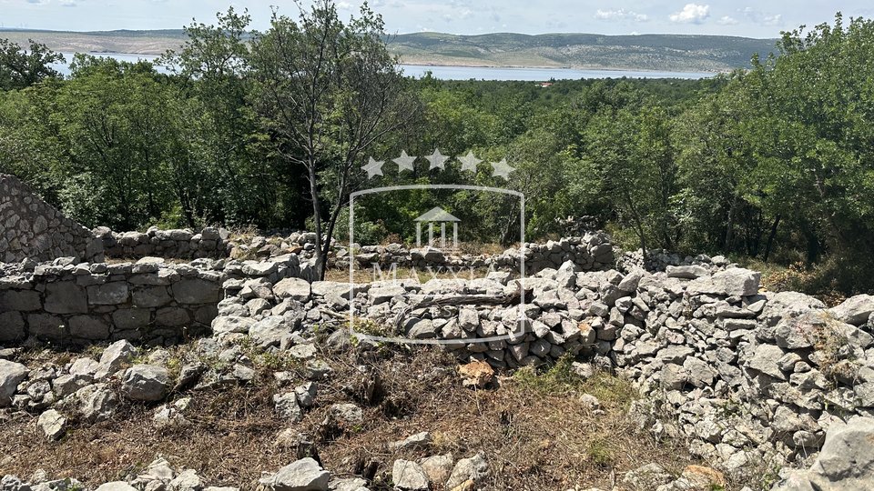 Seline – altes Steinhaus (Ruine) von 65 m2; Velebit und das Meer! 55000€