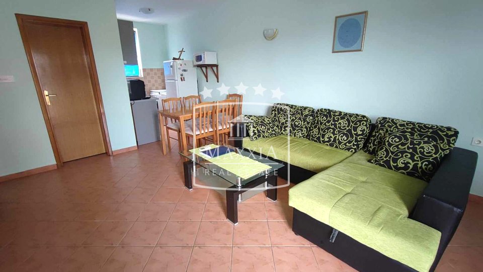 Kruševo - 2.5 room ap. approx. 150m away from the sea! 129000€