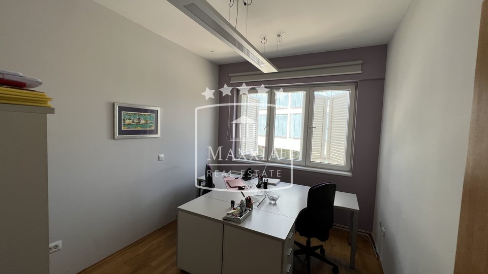 Zadar, Relja - Wohnung/Büro von 78 m2, hochwertiger Neubau! 399000€