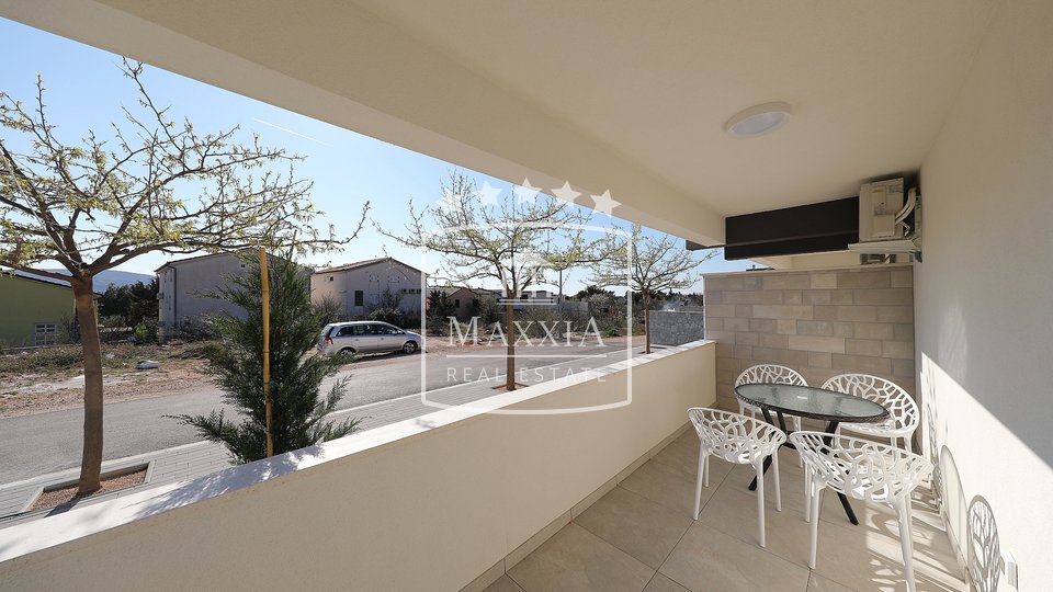 Seline - luxury modern villa with a swimming pool 477m2! 4 apartments! 830000€