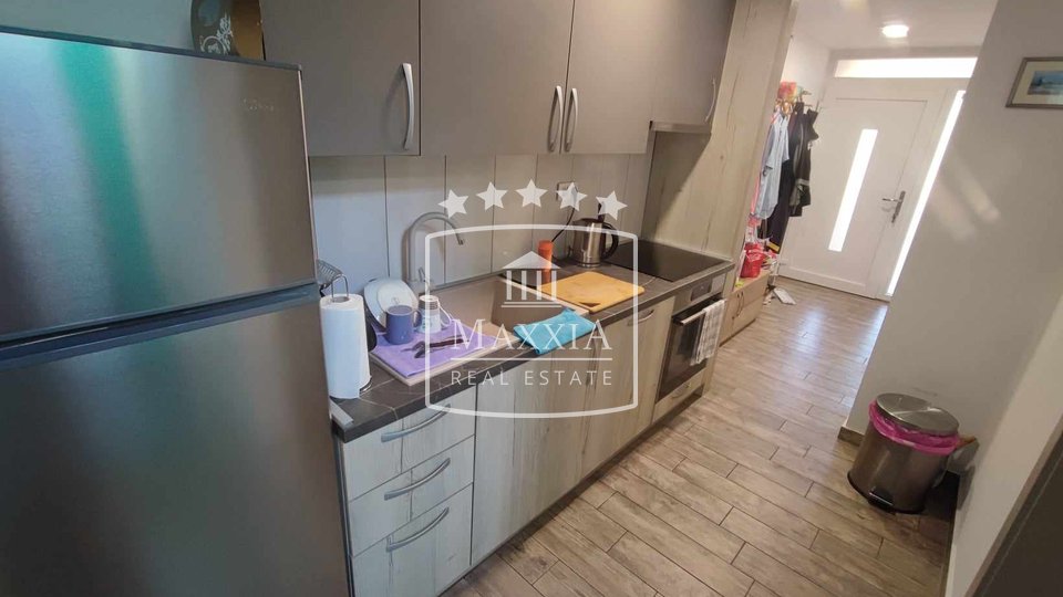 Posedarje - neu renoviertes modernes Haus mit Pool! 420.000 €