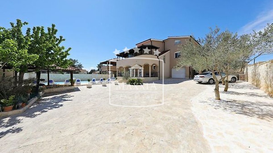 Privlaka - a beautiful villa with a pool and a sea view! 990000€