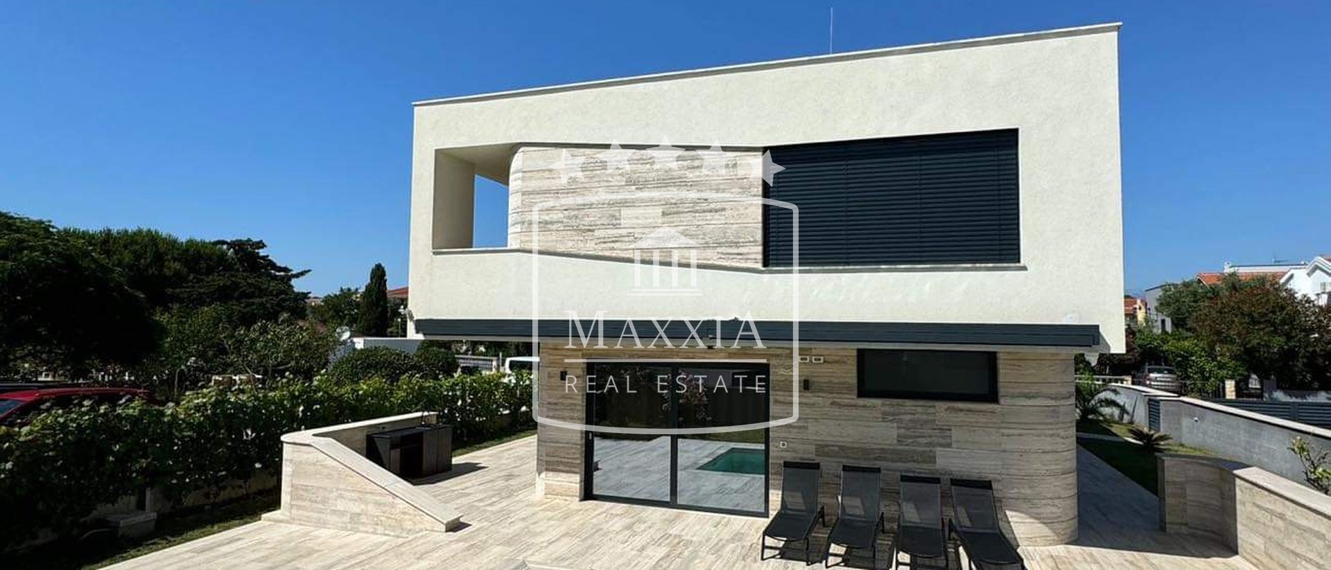 Privlaka - Moderna villa 250m2 privatni pristup na more! 1.698.000€