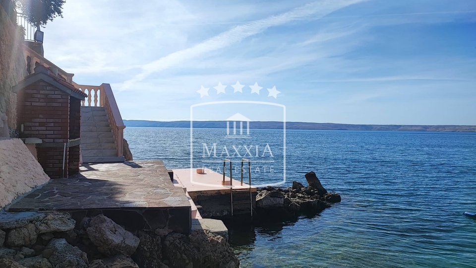 Lukovo Šugarje - house first row to the sea whit pool! 882000€