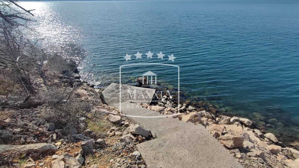 Lukovo Šugarje - house first row to the sea whit pool! 882000€