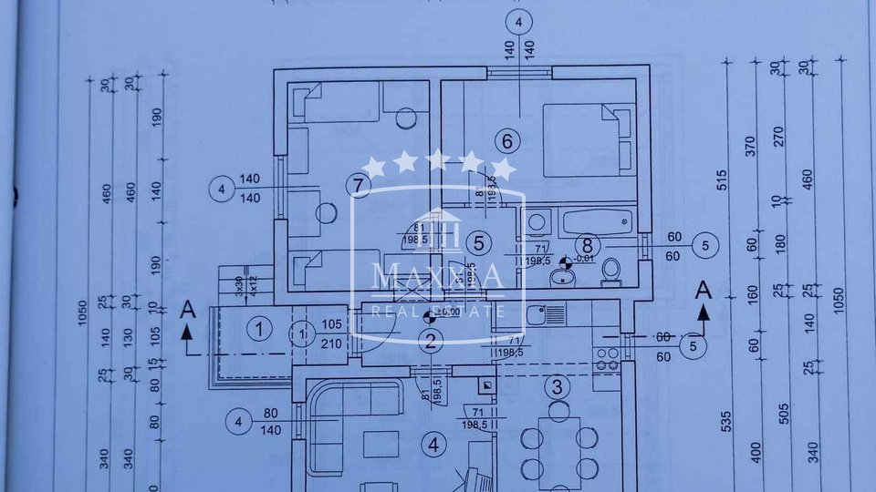 Maslenica - novogradnja kuća prizemnica bazen! 365000€