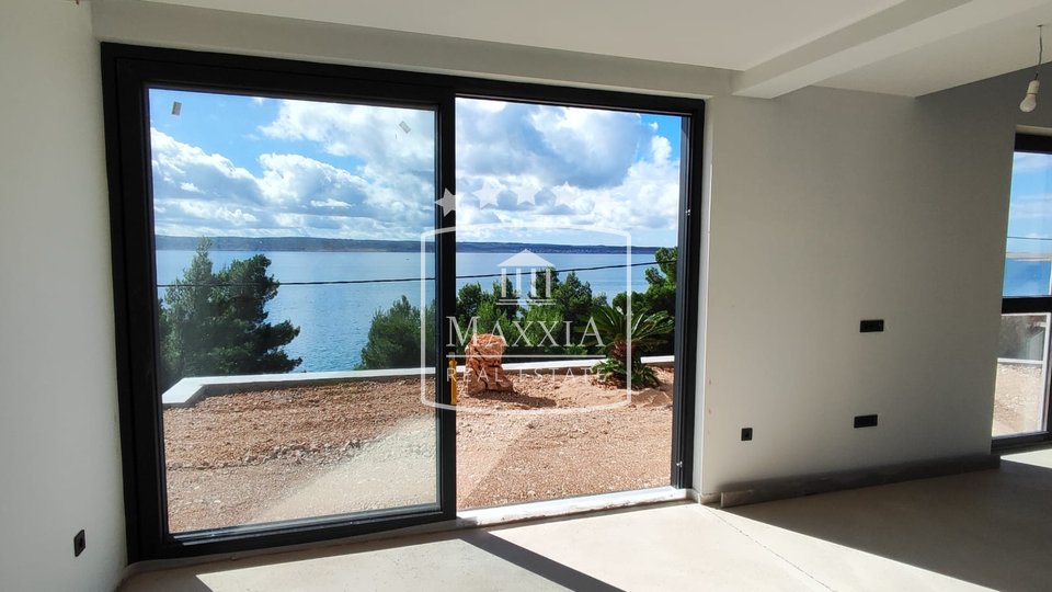 Casa, 241 m2, Vendita, Starigrad