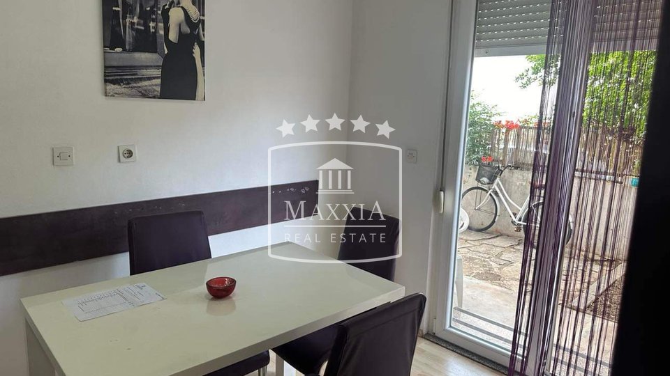 Zadar - spacious apartment ground floor 74m2 with a terrace 44m2! 239000€