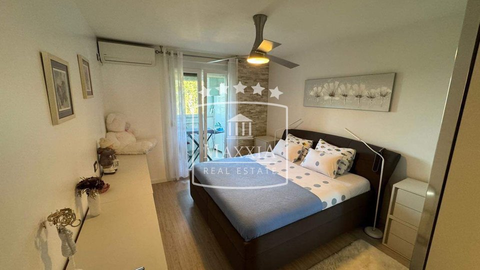 Zadar Melada - herrlich eingerichtete Wohnung 87m2 zwei Balkone! 275.000€