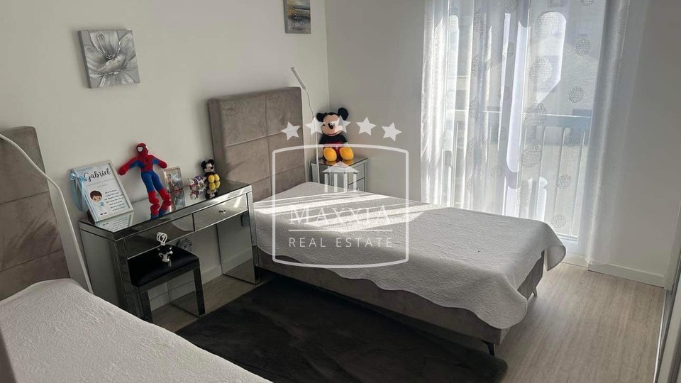 Zadar Melada - herrlich eingerichtete Wohnung 87m2 zwei Balkone! 275.000€