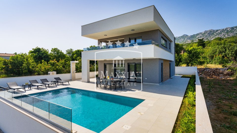 Seline - modern villa with a pool, newly built! 870000€