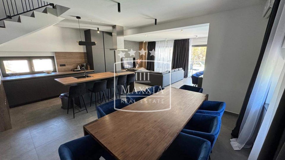 Dům, 232 m2, Prodej, Novigrad - Pridraga